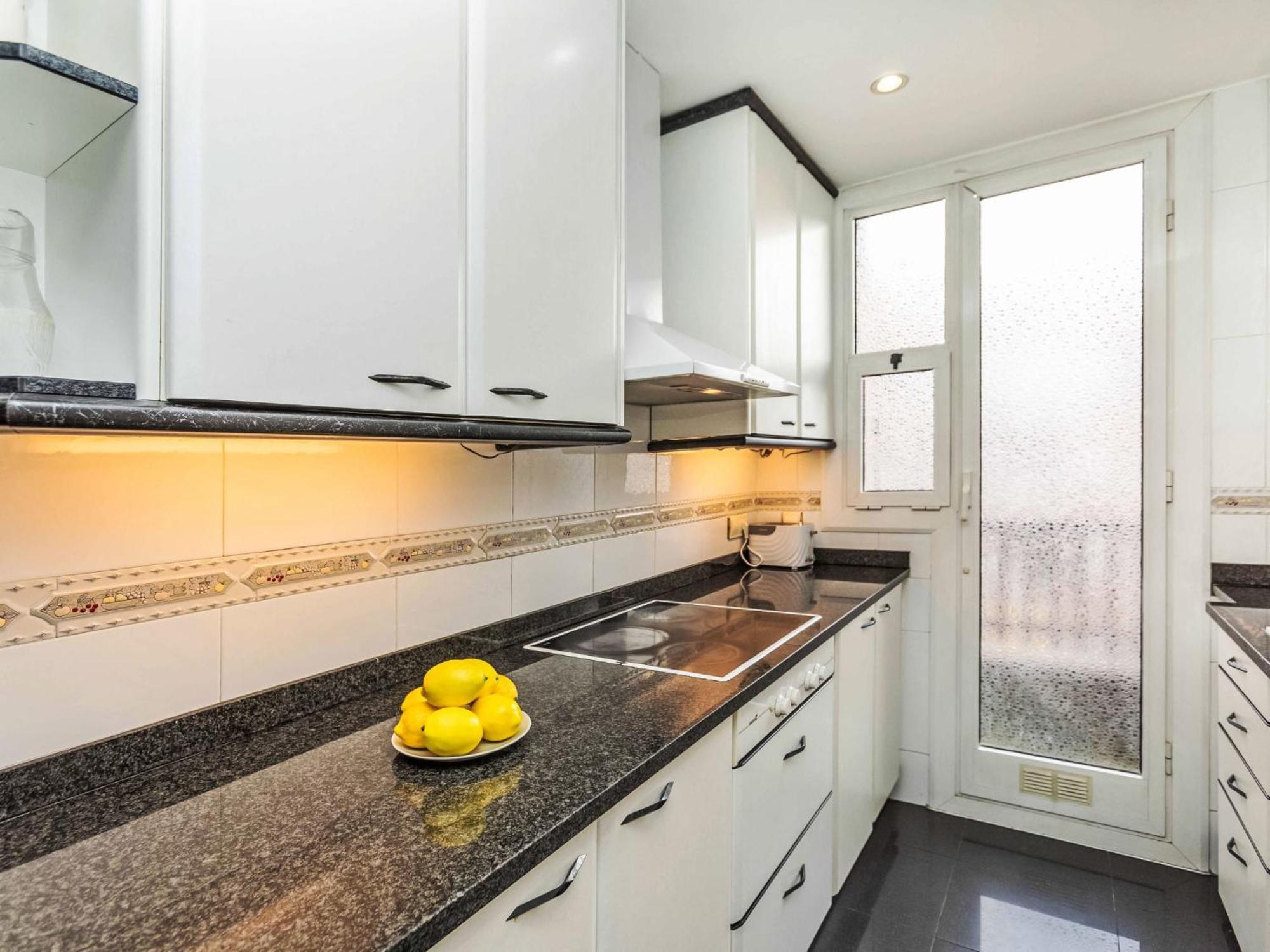 Apartment Sants-Les Corts Galileu By Interhome Barcelona Buitenkant foto