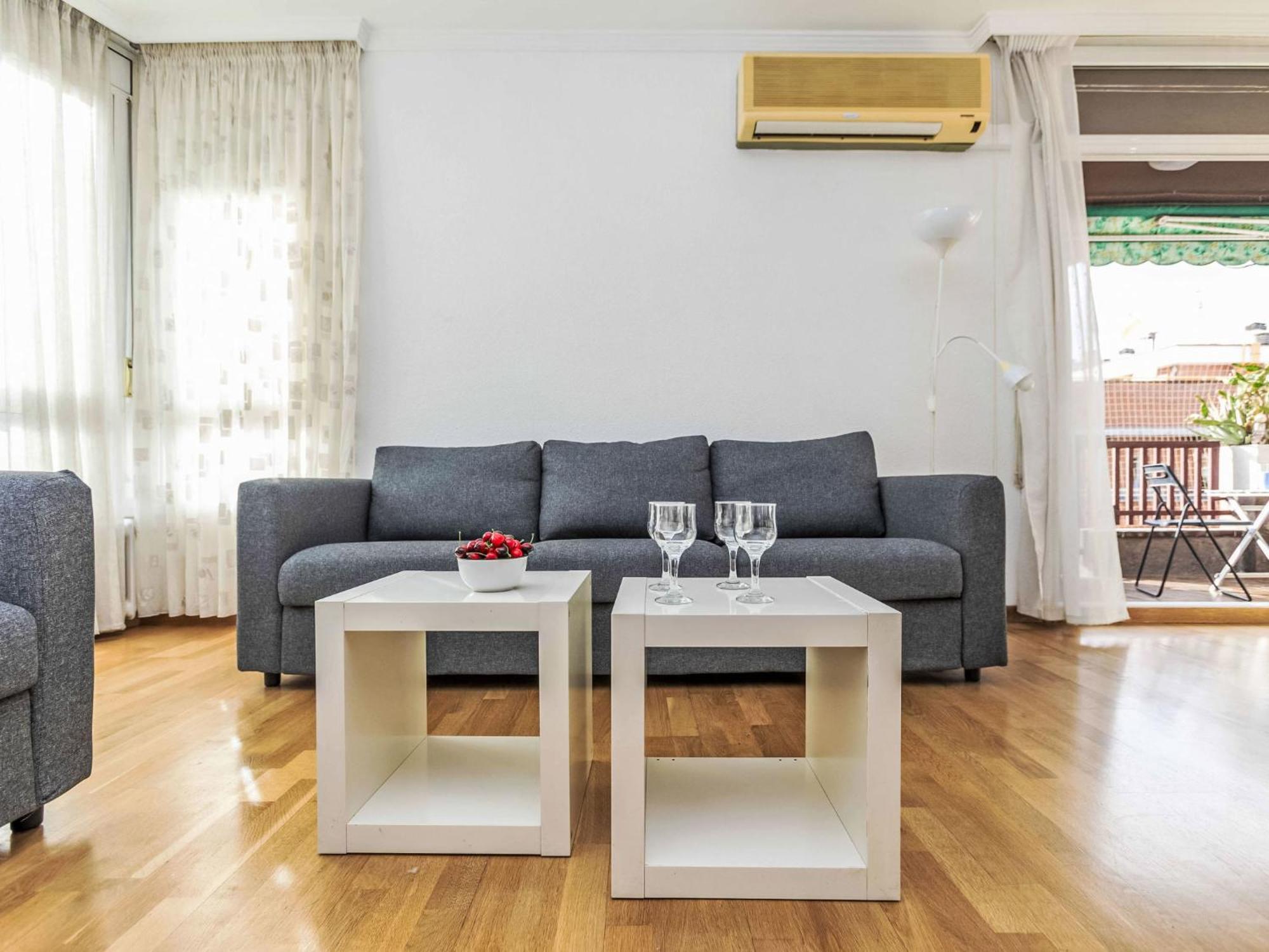 Apartment Sants-Les Corts Galileu By Interhome Barcelona Buitenkant foto